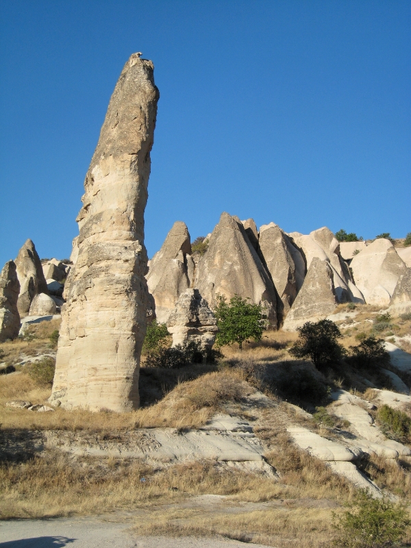 Fairy chimney rock formations, Goreme, Cappadocia Turkey 8.jpg - Goreme, Cappadocia, Turkey